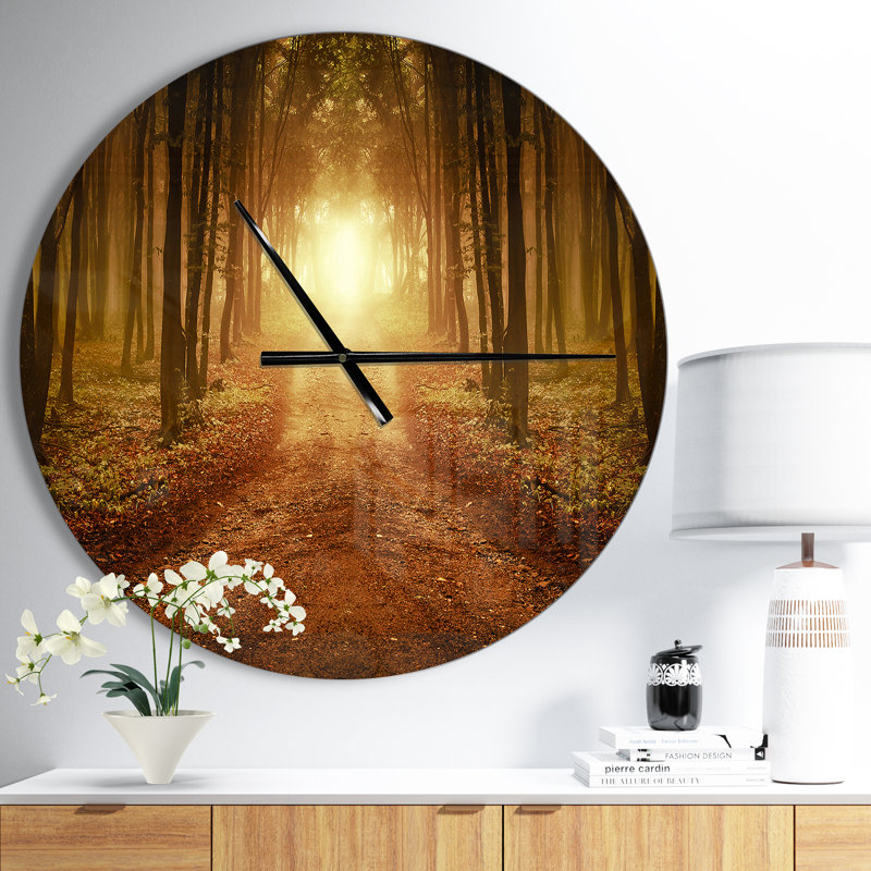 Horloge murale Swigart Farmhouse Designart Road, Moyen