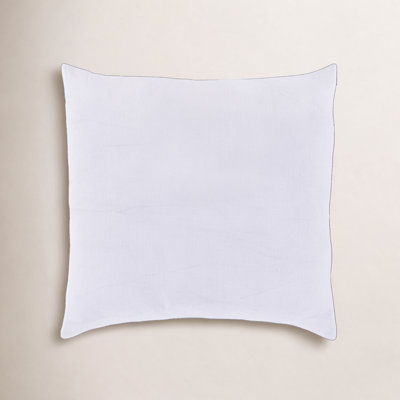 Pia Linen Standard Sham Set