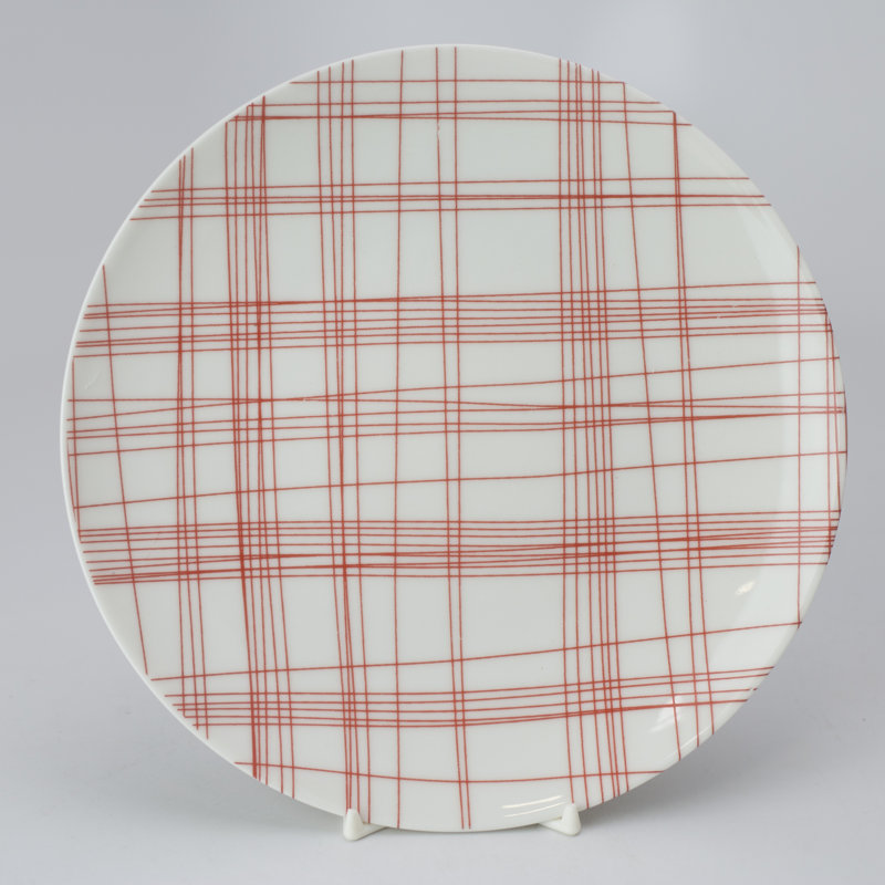 Assiettes à dessert à carreaux rouges. Ensemble de 4