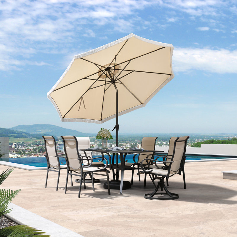 Base de parasol de table ronde de 9 pi Sharilee incluse, Polyester beige