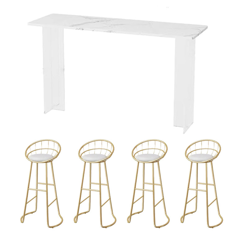 Tables et chaises simples à vent crème, H 41,3 po x L 70,8 po x l 15,7 po