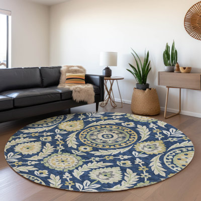 Mahaney Floral Indoor / Outdoor Rug