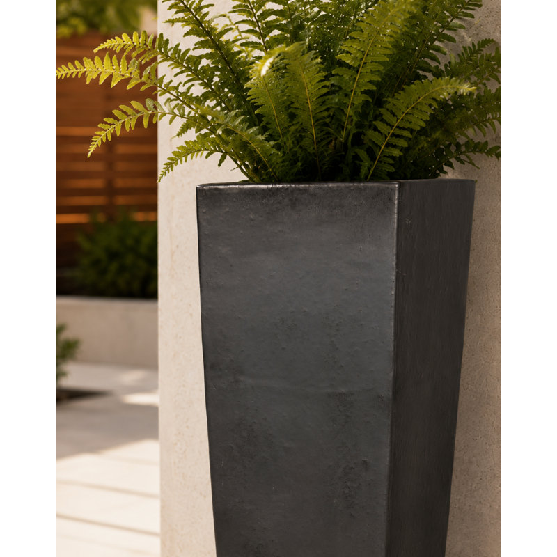 15 in. Malibu Square - Charcoal