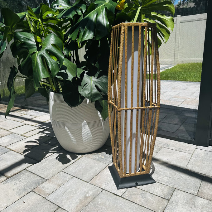 30.71” Solar Integrated Led Outdoor Floor Lamp - 2 Lights