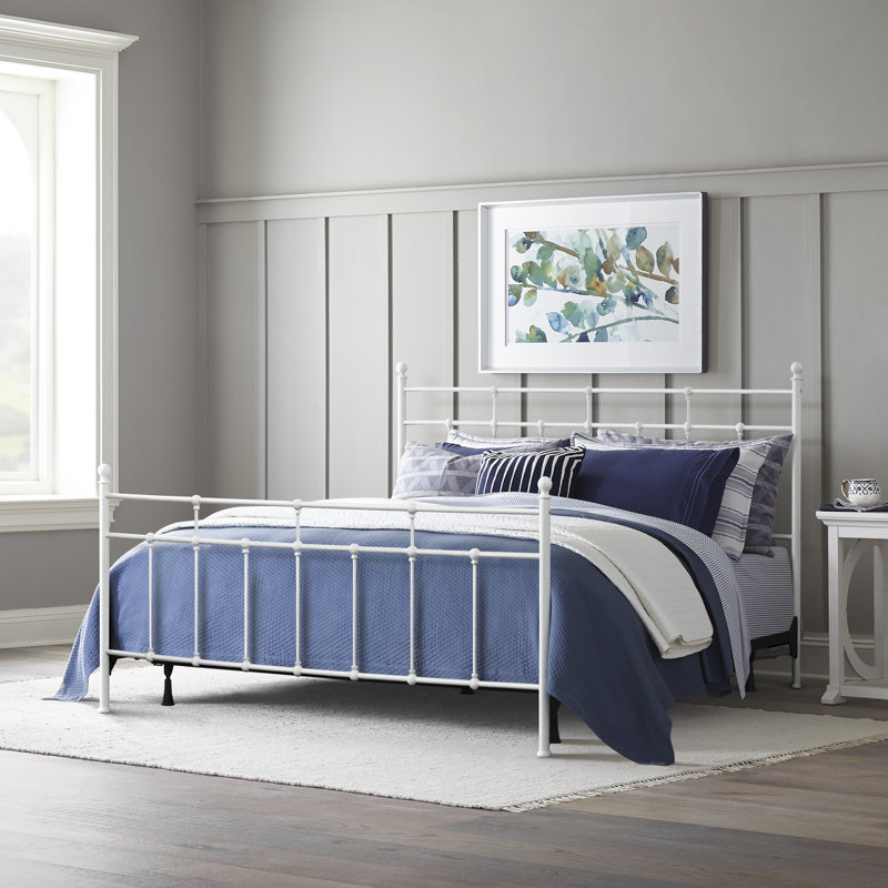 Herrah Metal Bed, King
