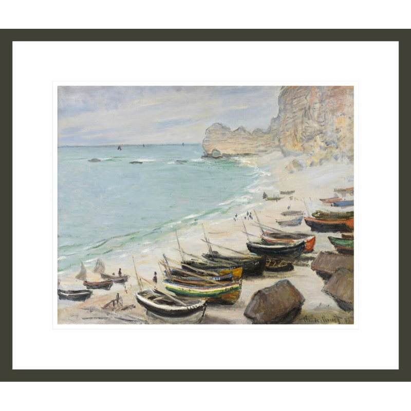 «Bateaux sur la plage à Étretat» par Claude Monet, impression giclée encadrée, H 17,75 po x l 20,65 po