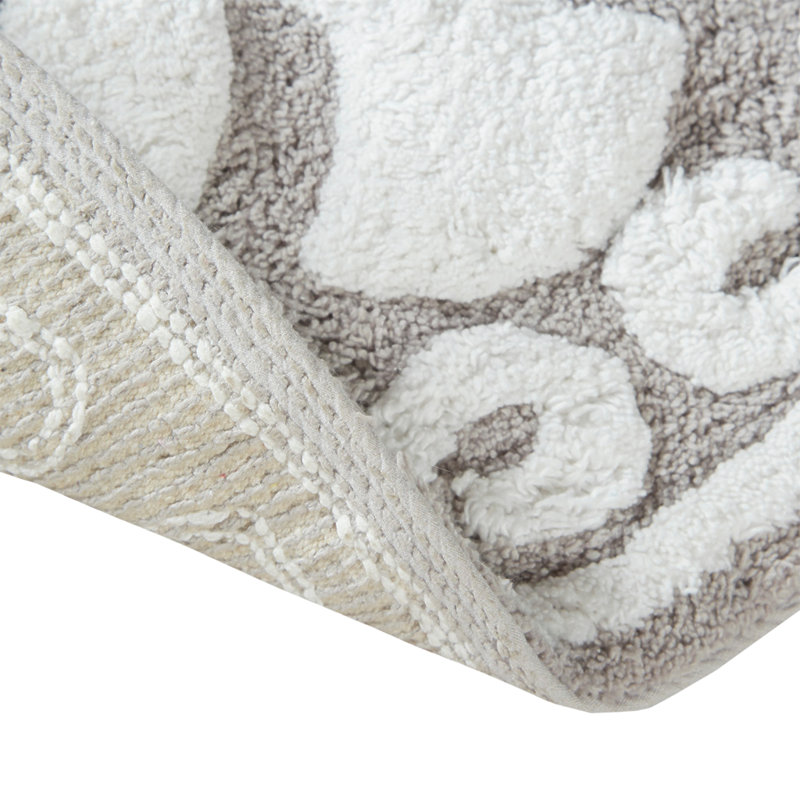 Medallion Cotton Tufted Bath Rug, Taupe