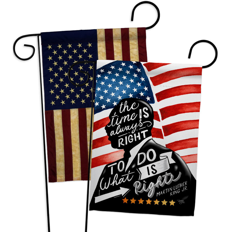 Drapeau de jardin en polyester 19 x 13 po The Time Is Always Right