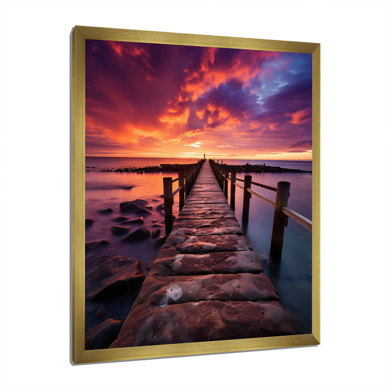 Impression sur toile Pier Twilight Retreat I sur toile, Encadrement doré, H 40 po x l 30 po x P 1,5 po