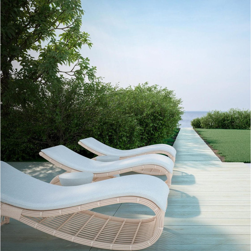 Paloma 77.17" Long Single Chaise with Cushions