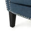 Splendide fauteuil club bleu marine avec base en bouleau confortable et attrayante