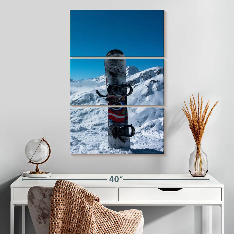 Sirci Snowboard dans la neige, H 32 po x l 20 po