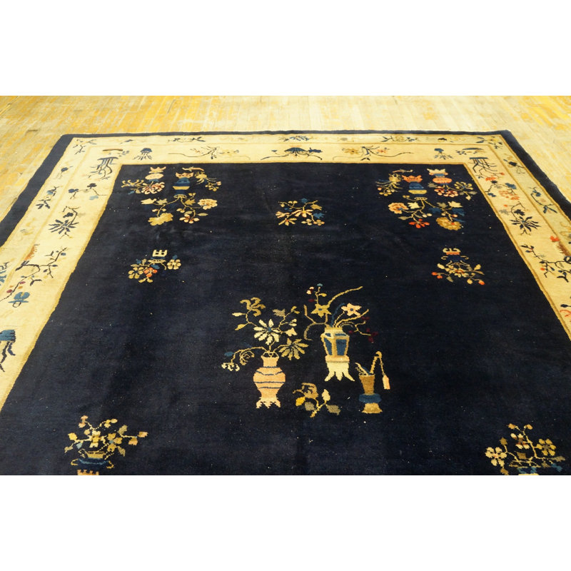 Handmade Wool Floral and Oriental Area Rug
