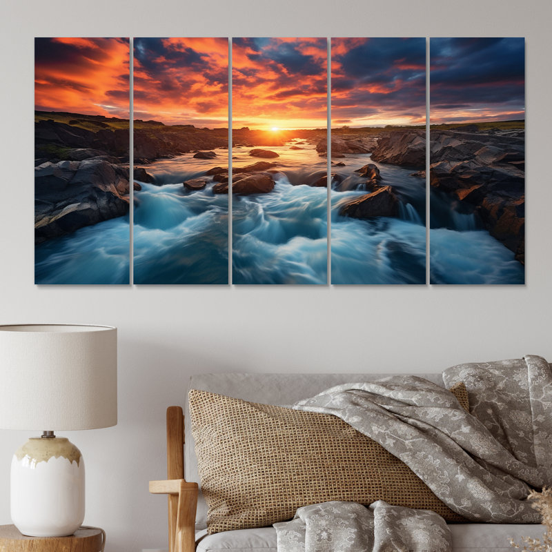 «Golden Sky Sunset Wild Flowing River Mountain», reproduction sur toile - 5 panneaux égaux