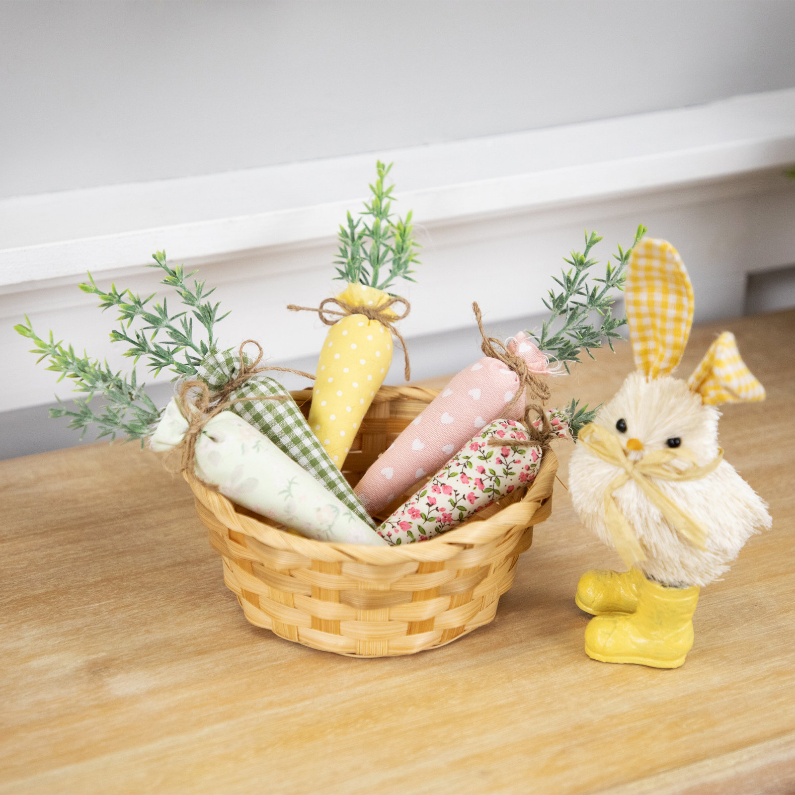 Easter Food and Beverage Holiday Accent