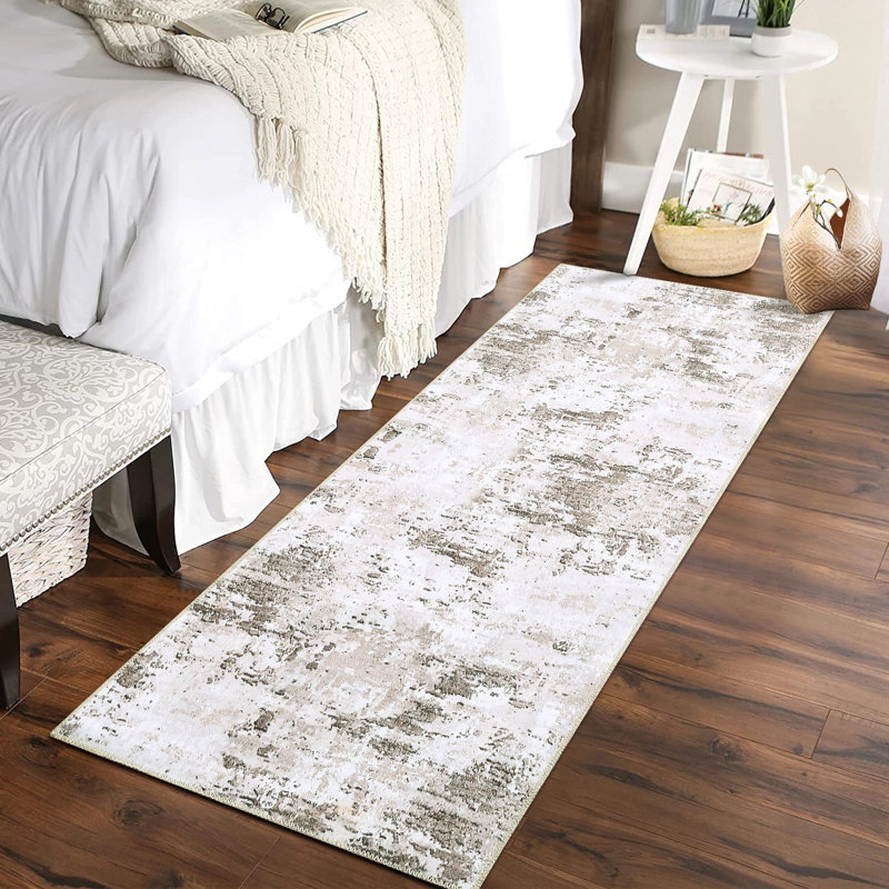 Tapis abstrait en polyester de couleur taupe Cottesmore, Tapis de couloir 2 pi x 6 pi