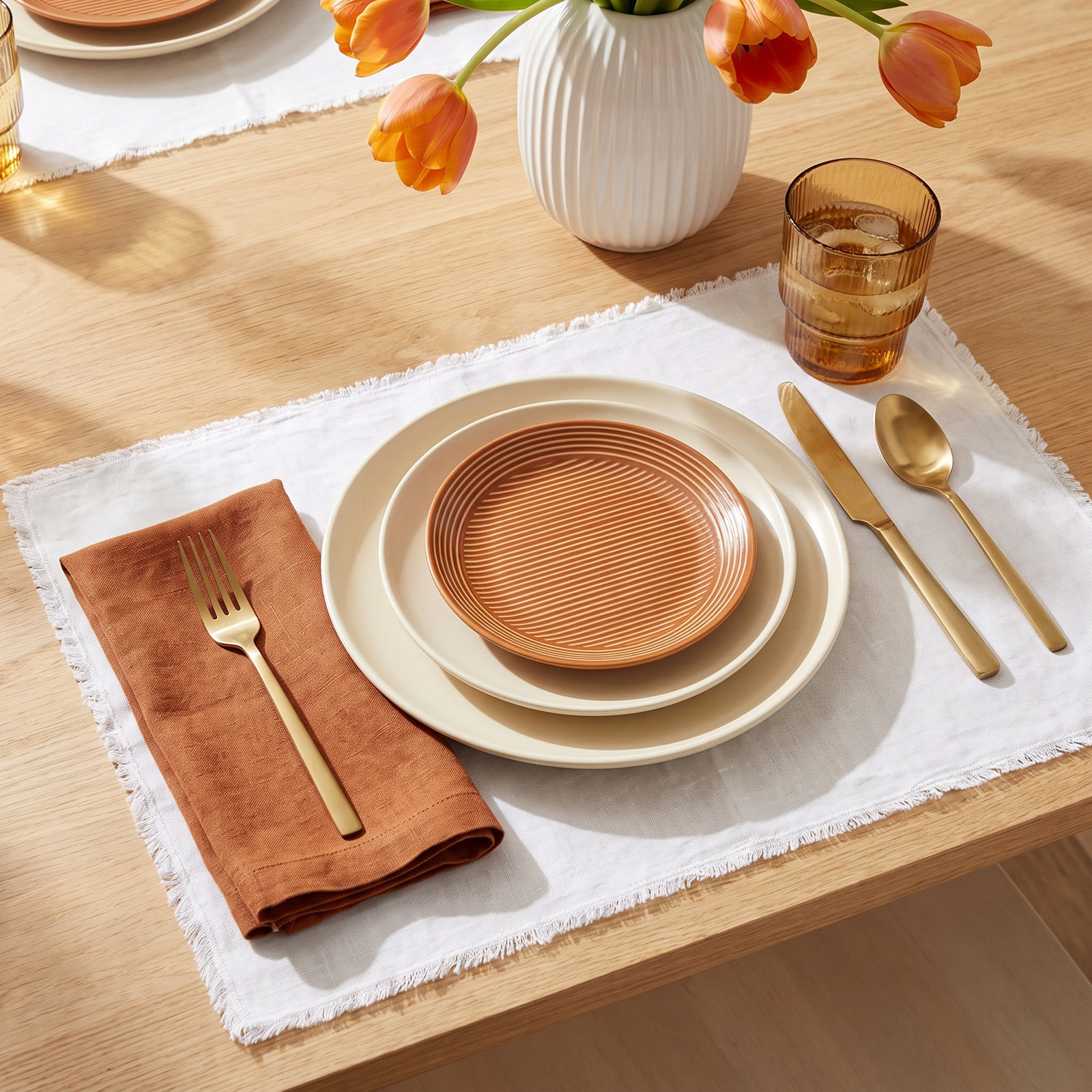 Zadia Reversible Linen Placemat, Ivory