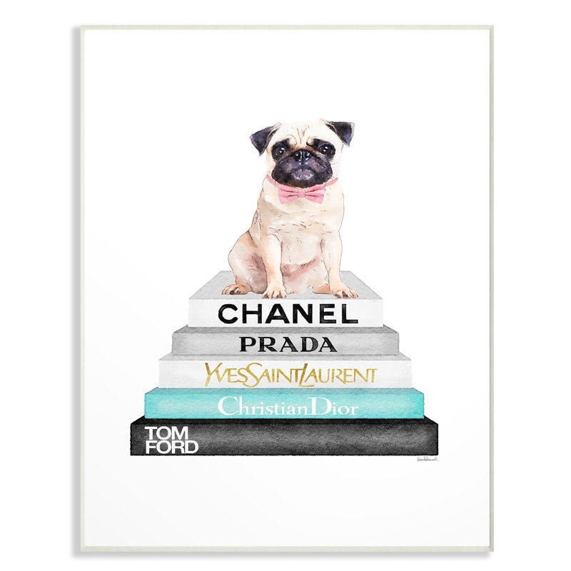 «Bookstack with Pug», reproduction, H 18,5 po x l 12,5 po x P 0,5 po, Plaque murale