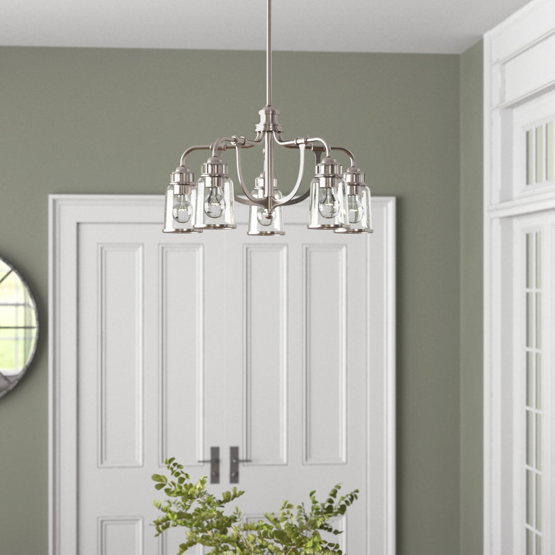 Lustre classique spectaculaire à 5 lumières Derrick, Nickel brossé