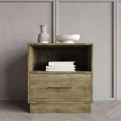 Torrin Piece Bedroom Set