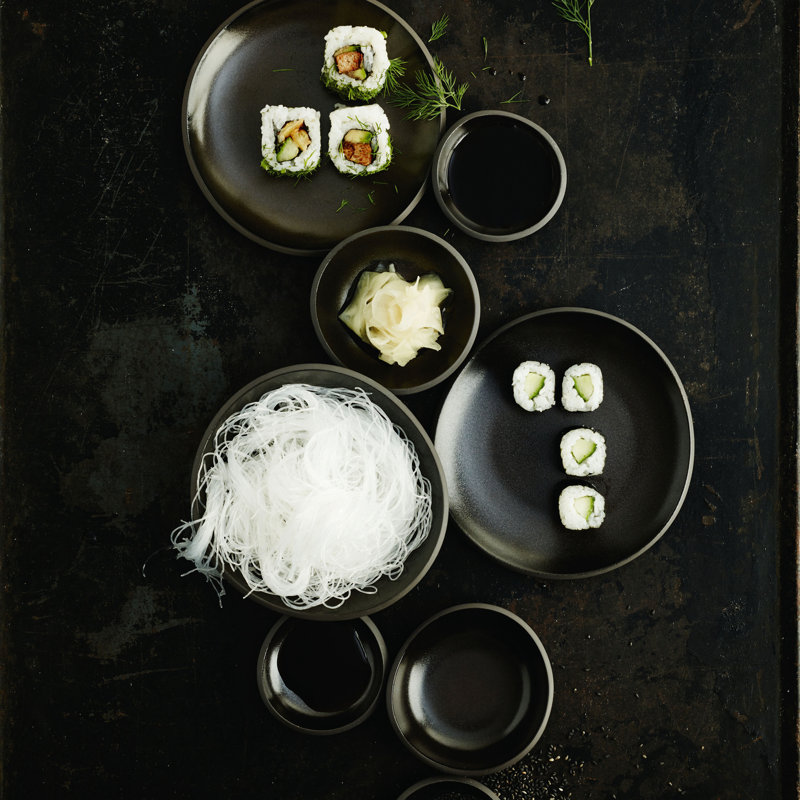 Junto Handmade Stoneware Salad/Dessert Plate, Slate Gray