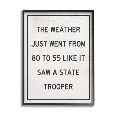 «Comical Weather Went 80 to 55», police, gris, ferme rustique, estampe numérique, art texturé par Daphne Polselli