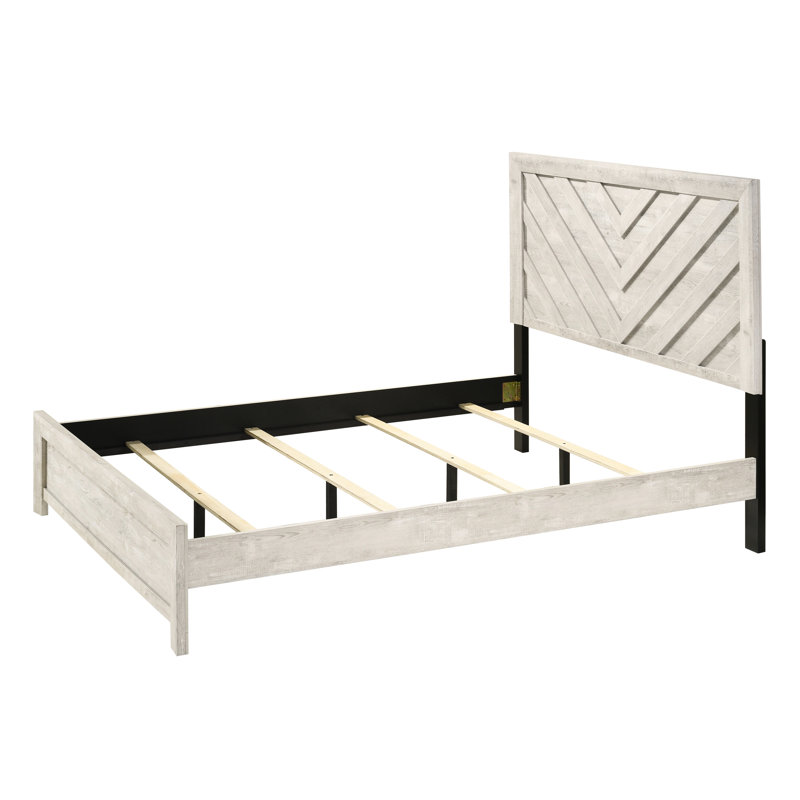 Grand lit rustique de couleur gris beige, tête de lit à motif géométrique, meubles avec finition, motif de tête de lit, bois massif