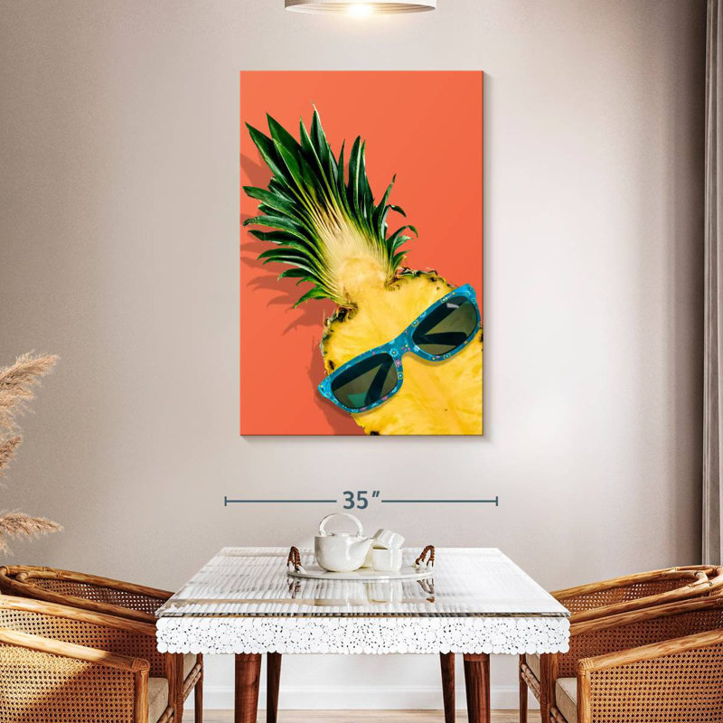 Yarlin Tropical Chic Pineapple, 48" H x 32" W