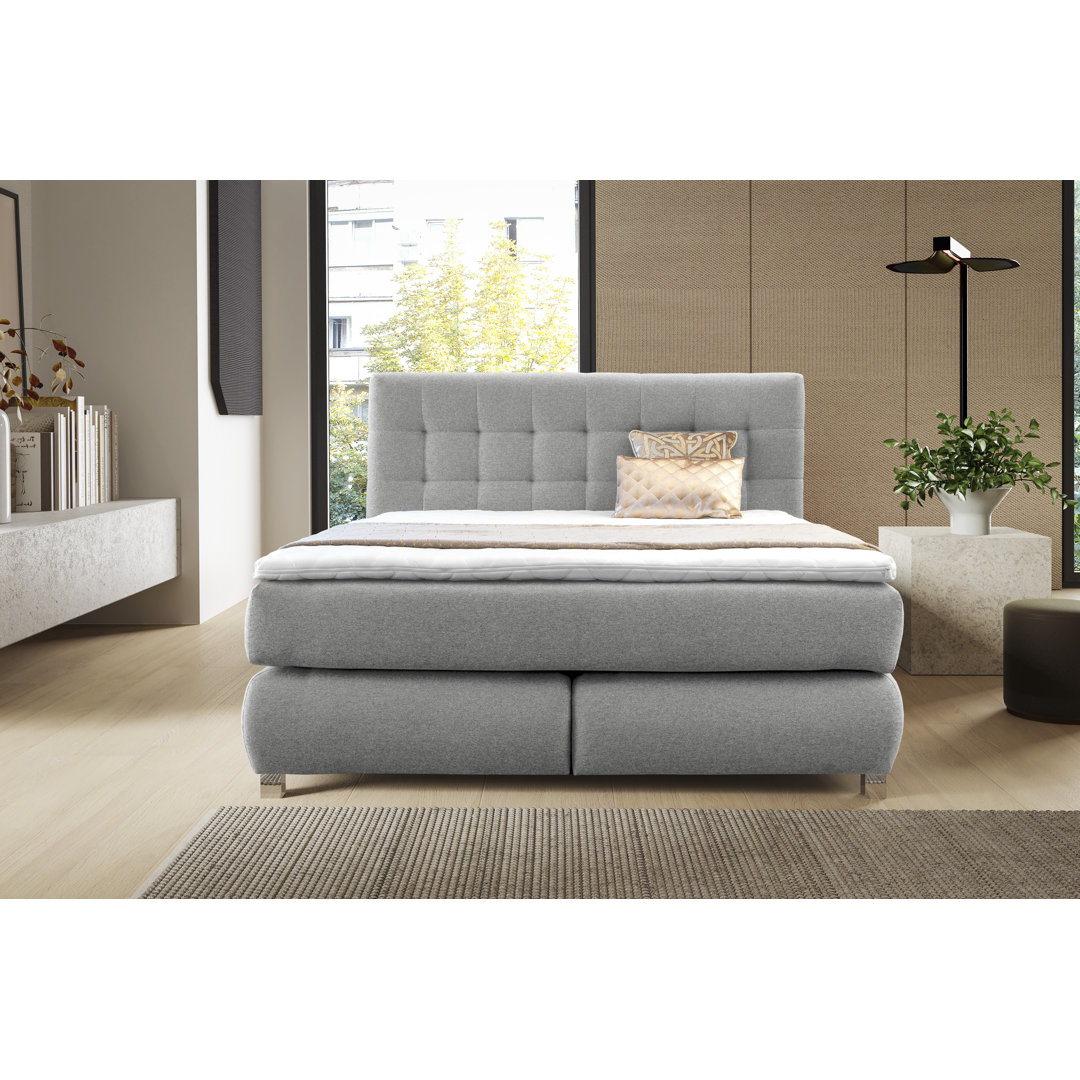 Echtes Boxspringbett Blaire mit Zwei Matratzen und Topper