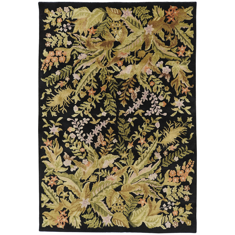 Wool Floral Indoor Rug, 5' x 8'