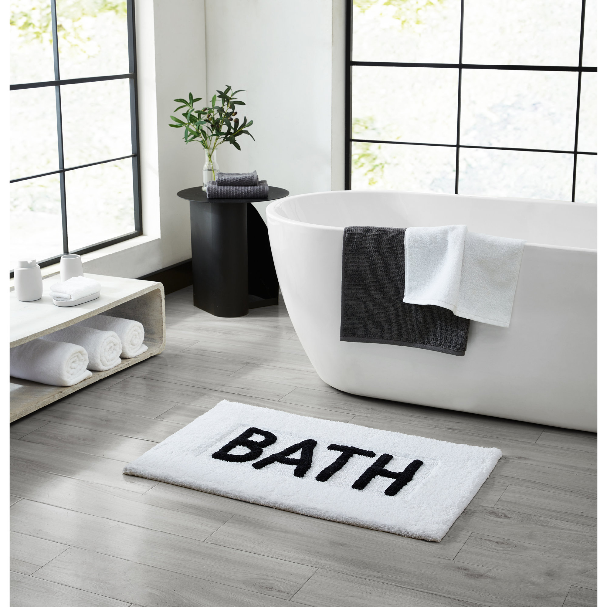Cotton Blend Non-Slip Bath Rug, White