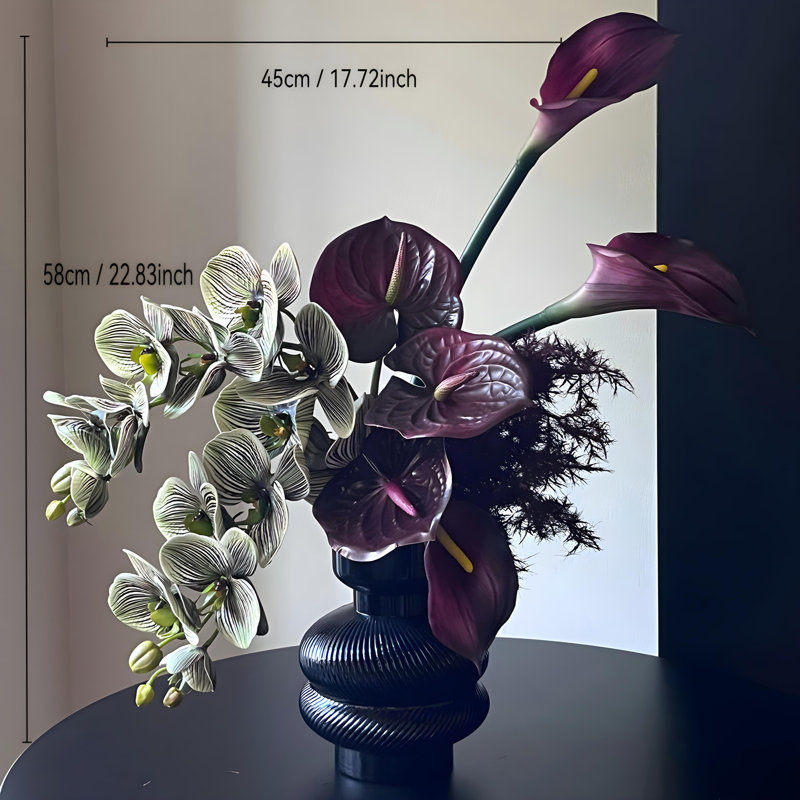 Ornements de fleurs simulées