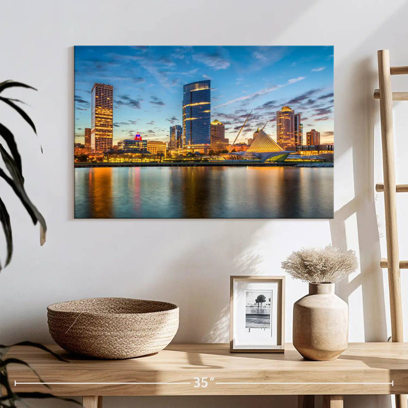 Tergel Milwaukee Cityscape, 16" H x 24" W