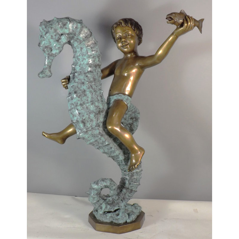 Garçon sur un hippocampe