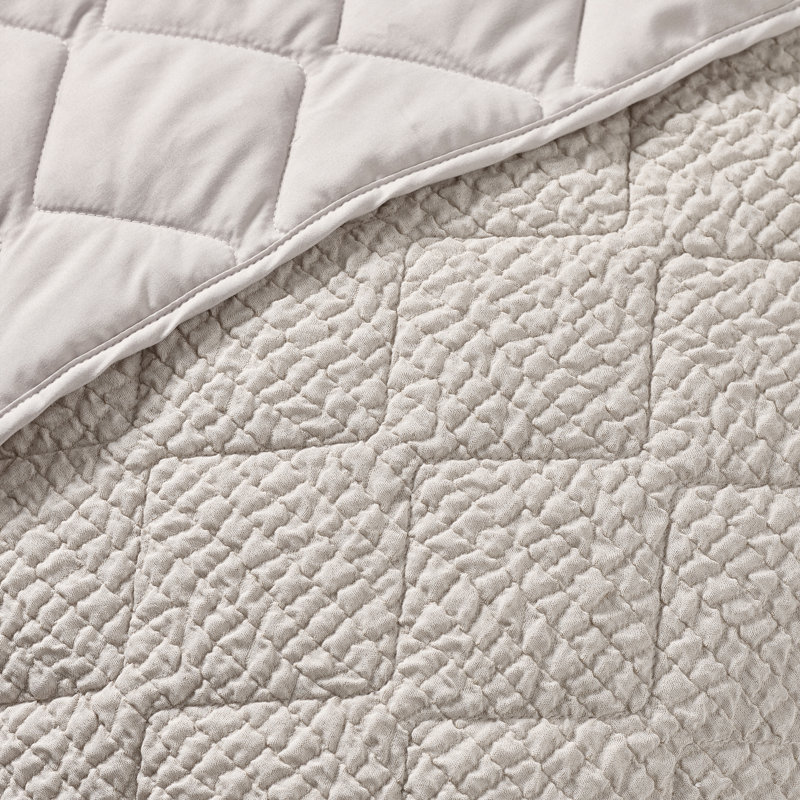 Crinkle Seersucker Texture 220x220cm Bedspread, Natural