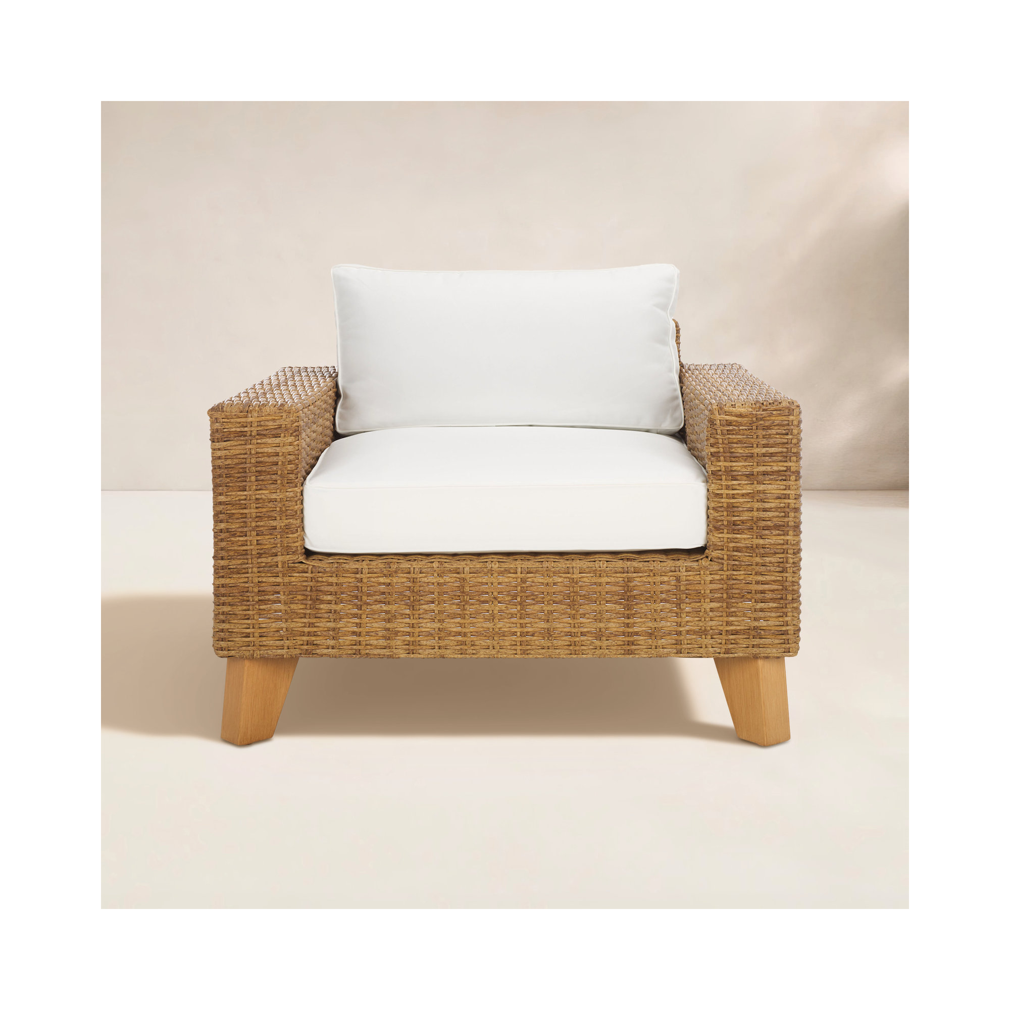 Swifton Outdoor Lounge Chair, Natural