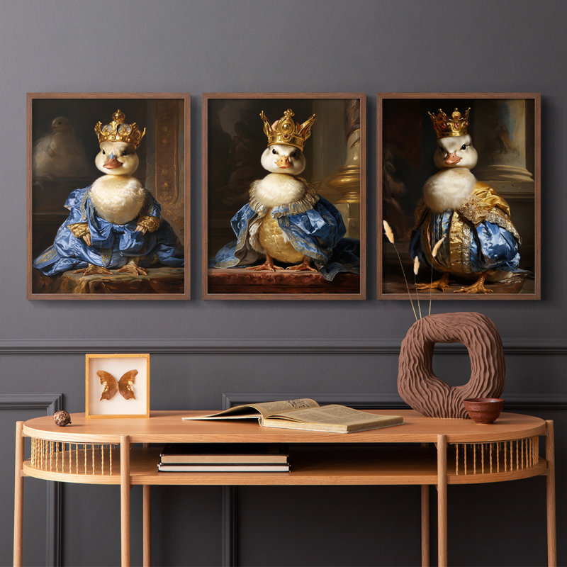 Série royale d'animaux LXV III - ensemble de 3 estampes numériques encadrées - prêt à être accroché, Cadre noyer