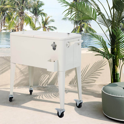 Icy Cool Box On Wheels