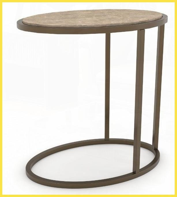 Table basse peu encombrante avec base en métal robuste, conception compacte pour le salon