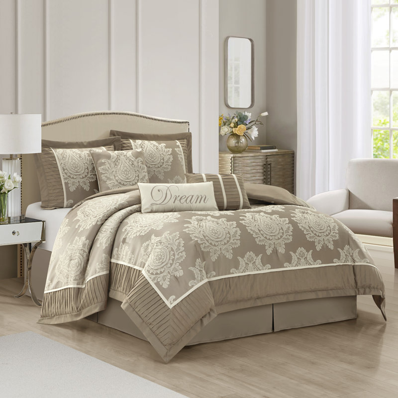 Ensemble d'édredon damassé traditionnel 7 pièces Therese, Édredon de très grande taille et 6 pièces suppl, Beige