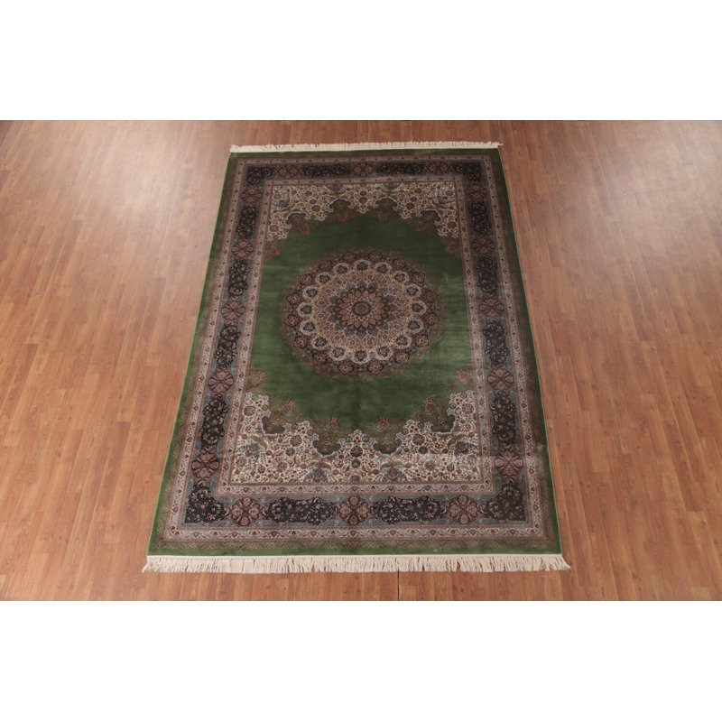 Tapis vert traditionnel 6 x 9