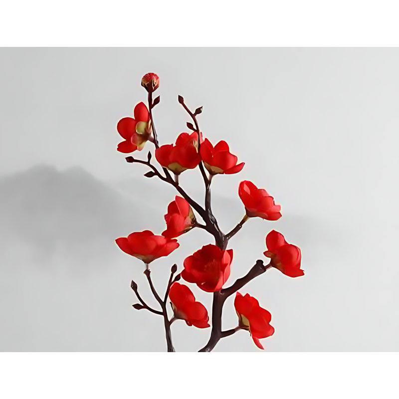 Arrangement de fleurs de prunier