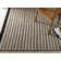 Tapis brun uni en polyester tissé à plat à la main Crumrine