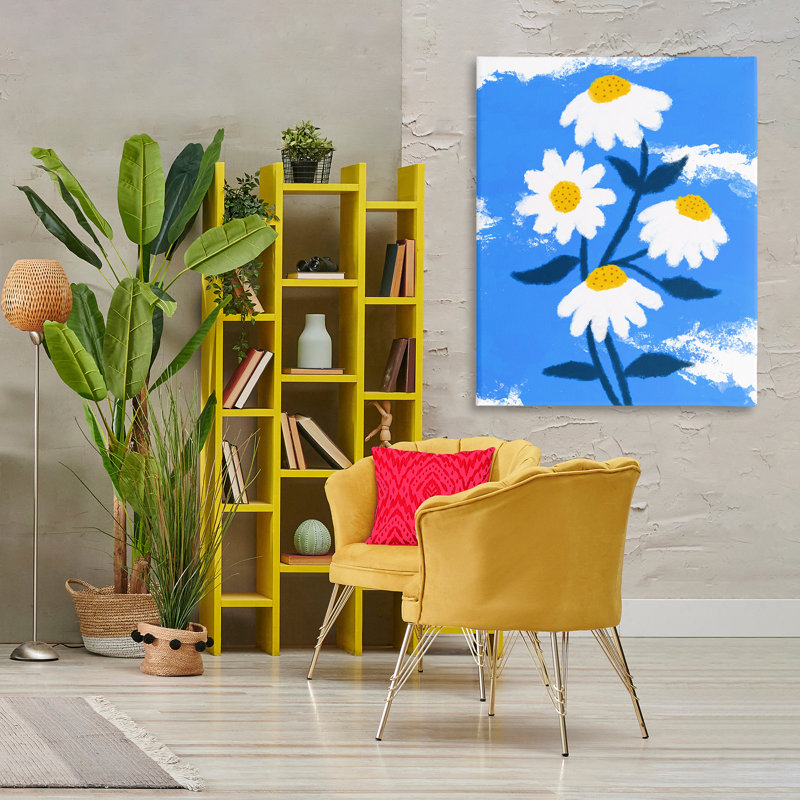 «Daisy Bloom with Clouds», art mural sur toile par Ahmad Mêmeh Hussein, H 48 po x l 36 po