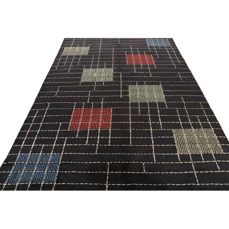 One-of-a-Kind 6'8x10'4 Hand Knotted Area Rug