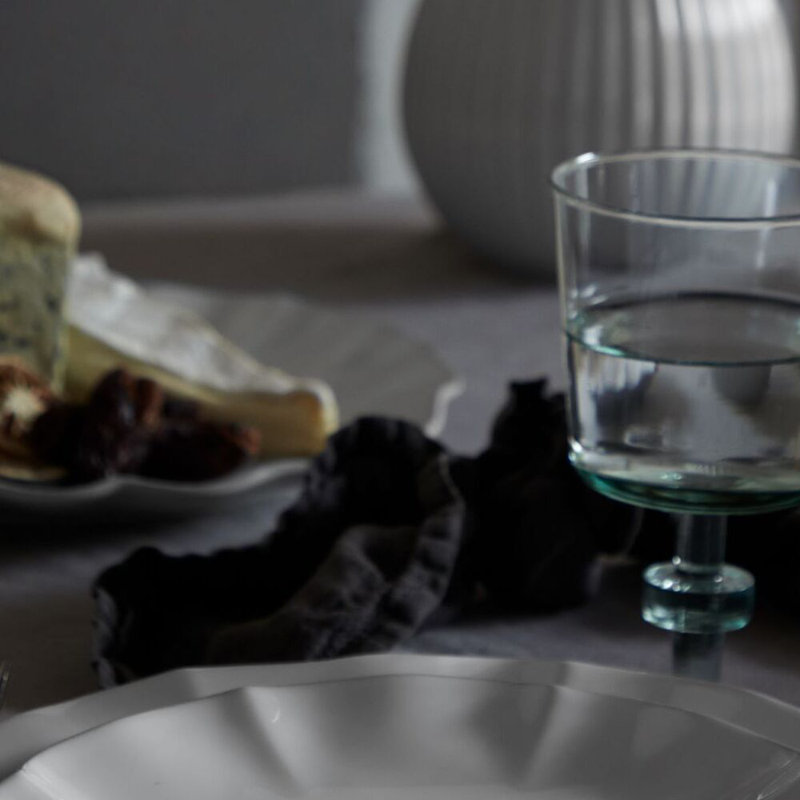 Rosa Fine Stoneware Dinnerware Set