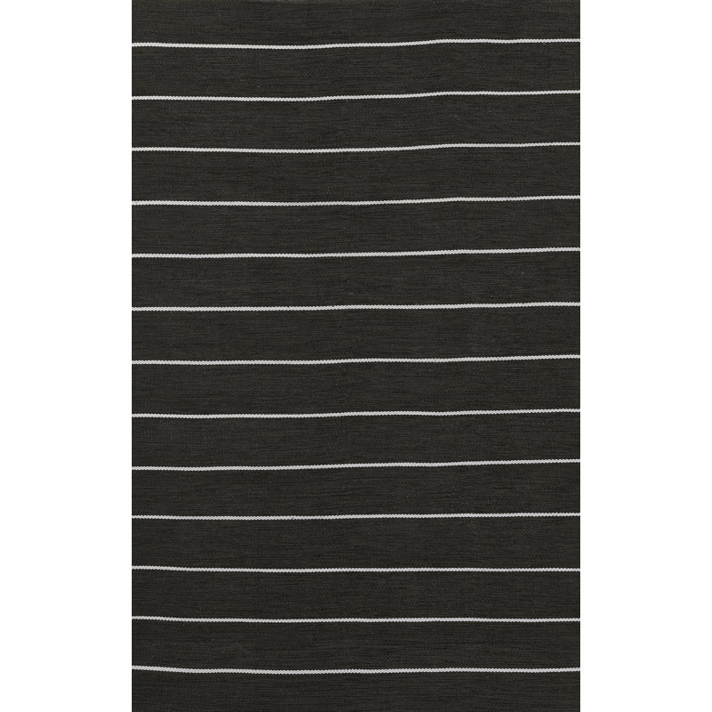 Area Rug in Black, Rectangle 3'6" x 5'6"