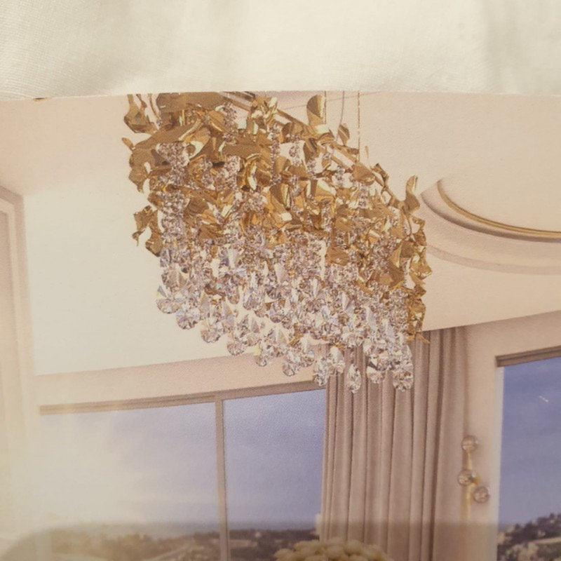 Lustre géométrique clair Oshagan Avalon avec détails en cristal, H 35 po x l 47 po x P 71 po, Chrome laqué, Fumée