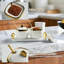 Ensemble de 2 pots à épices en porcelaine à garniture dorée avec cuillère à couvercle et plateau de rangement