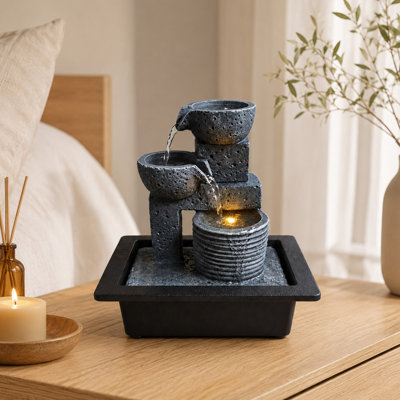 Fontaine d'intérieur pour table avec lumière DEL et débit à trois niveaux